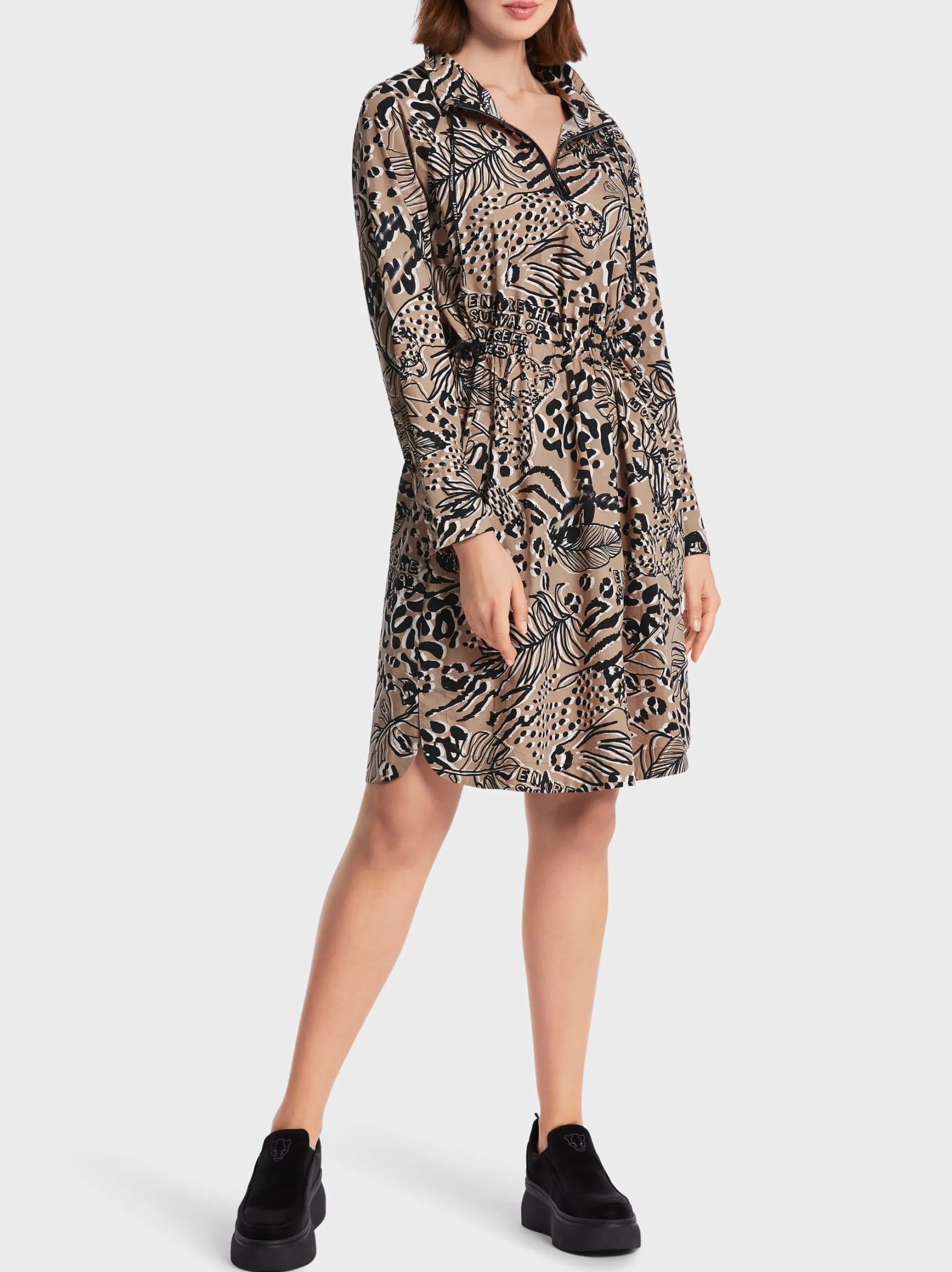 BEDRUCKTES KLEID "RETHINK TOGETHER"-Marc Cain Sale