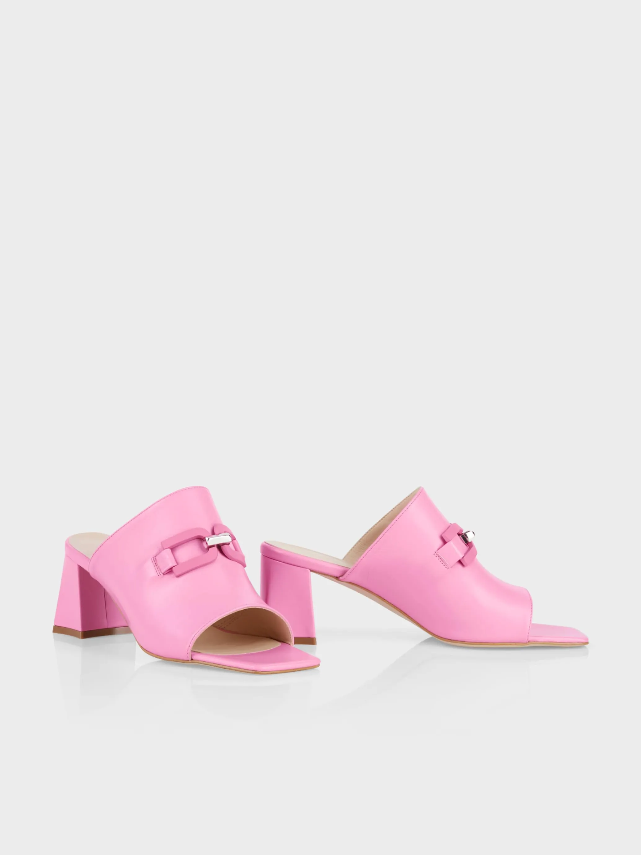 ELEGANTE MULES "RETHINK TOGETHER"-Marc Cain Sale