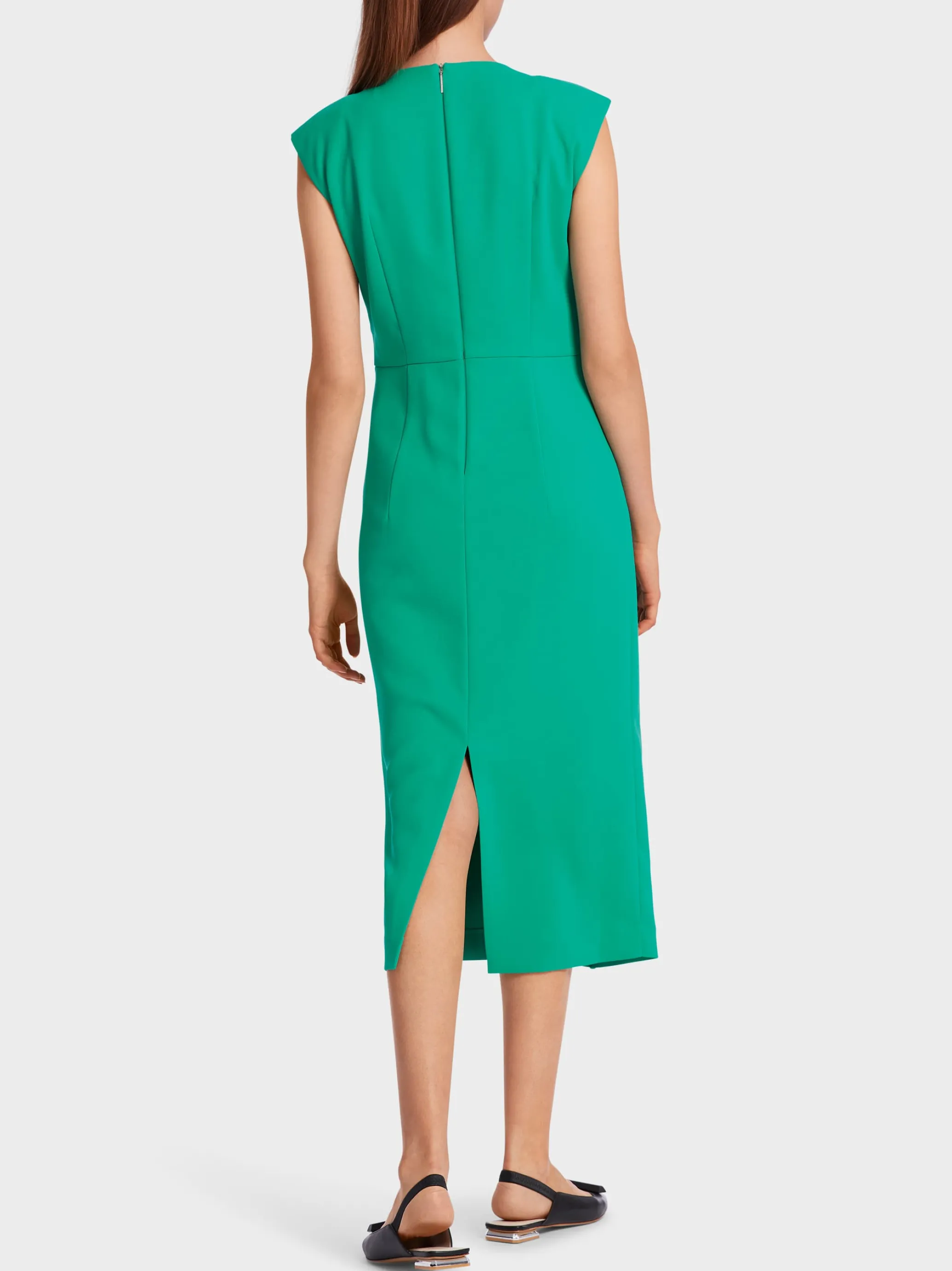 FIGURNAHES KLEID MIT RÜSCHEN-DETAIL-Marc Cain Clearance