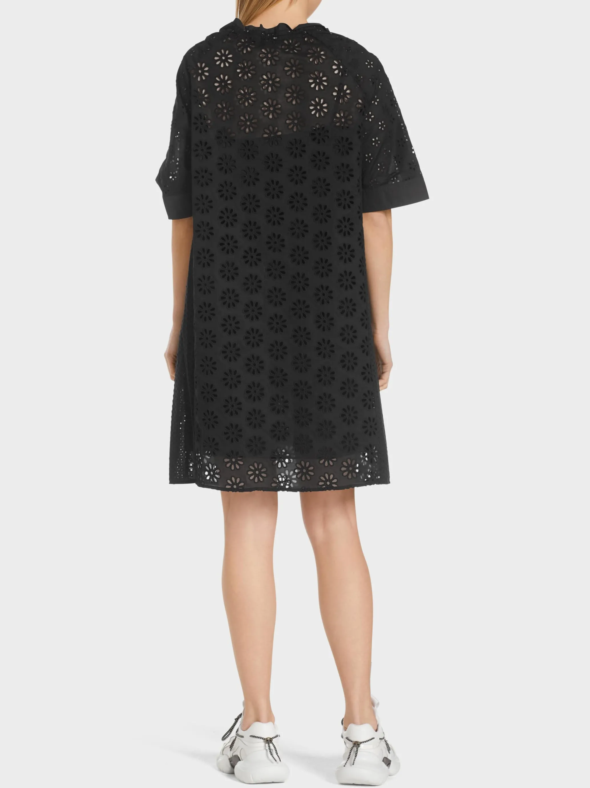 KLEID MIT LOCHSTICKEREI-Marc Cain Clearance