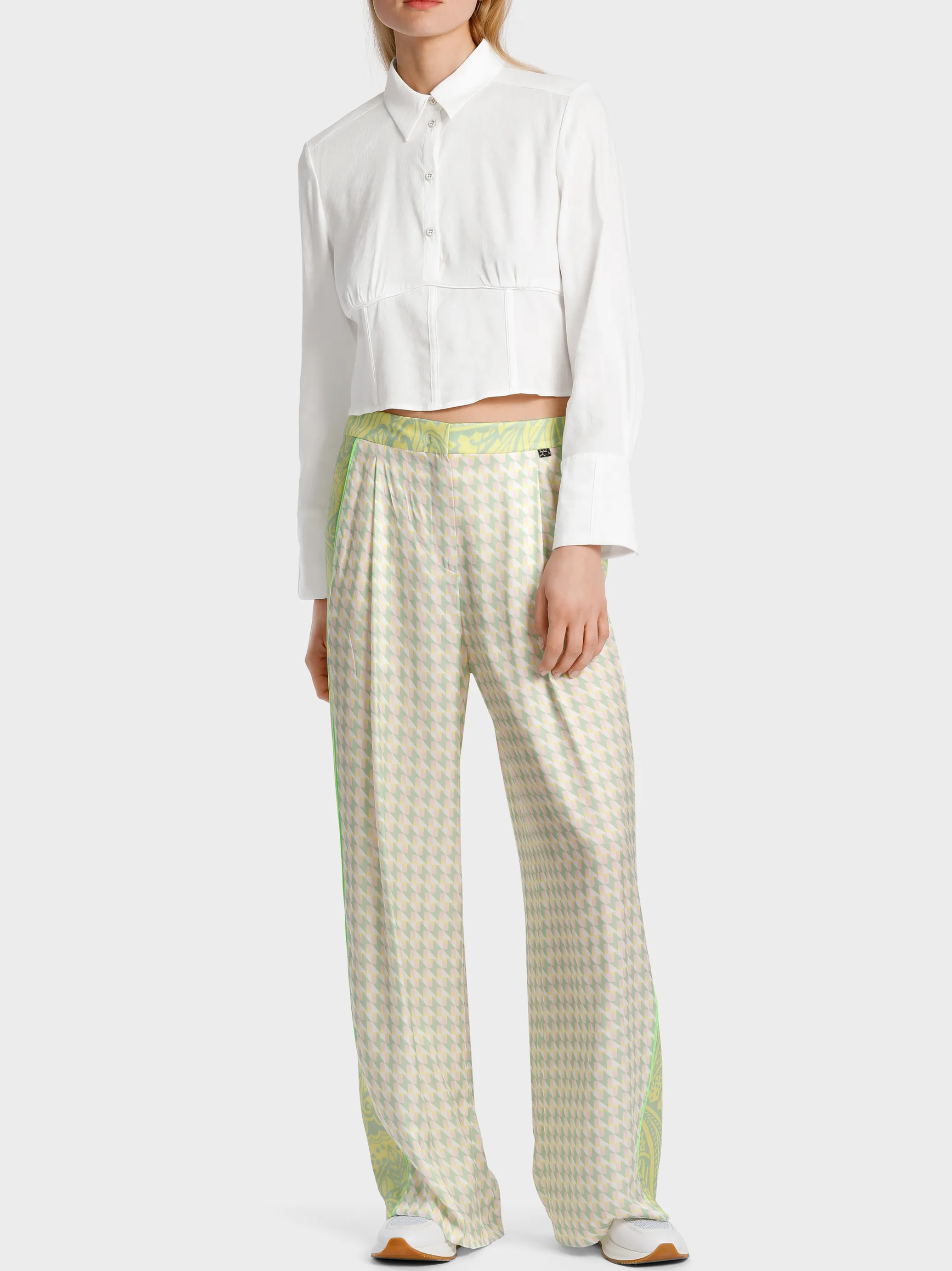MODELL WICHITA – HOSE IM MUSTERMIX-Marc Cain Best
