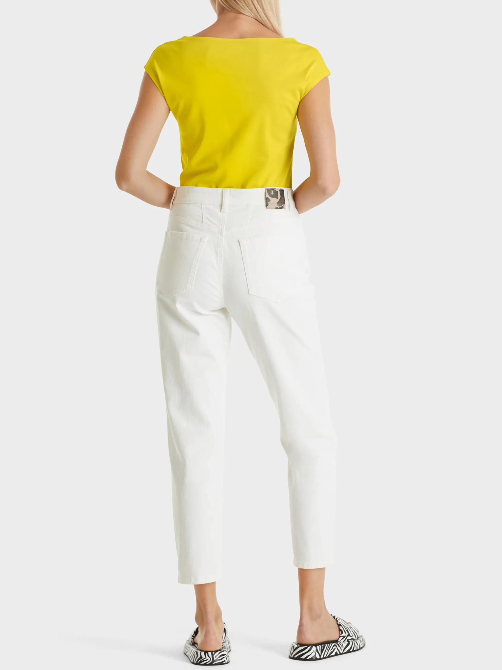 T-SHIRT MIT ANGESCHNITTENEM ARM-Marc Cain Best